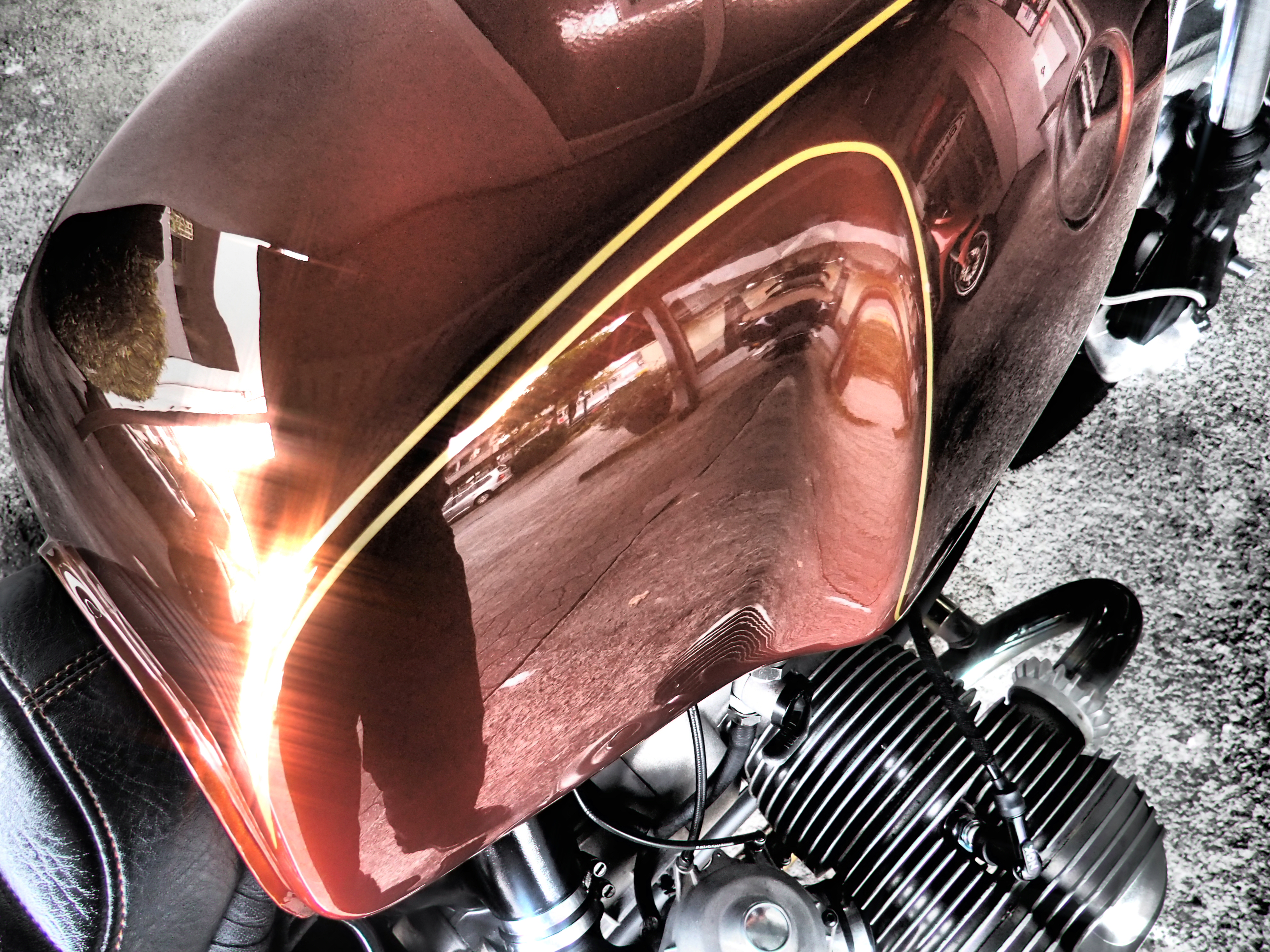 Motorrad rot 6