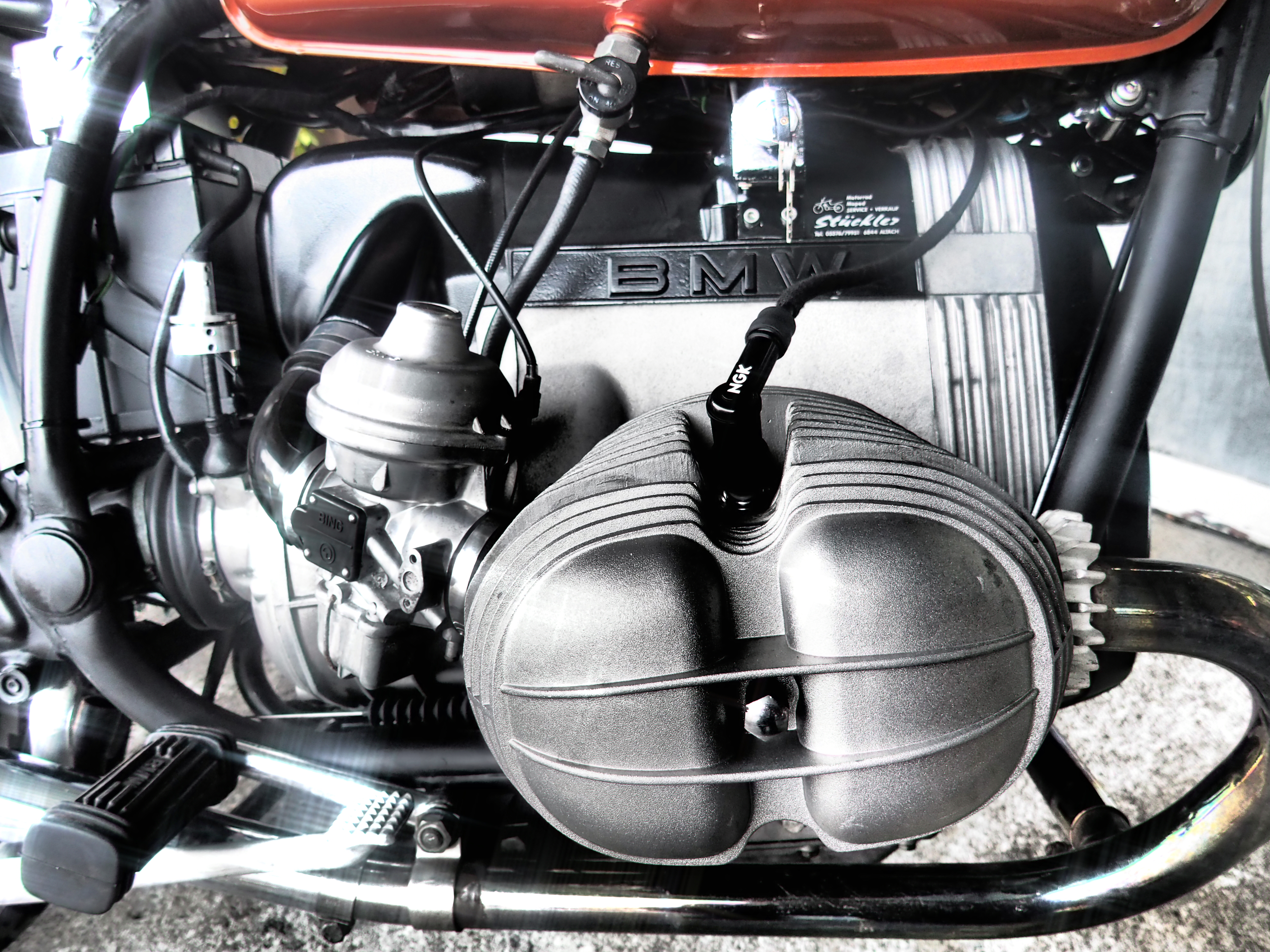Motorrad rot 7
